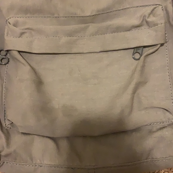 SOLD Classic Kanken Backpack - Gray - Picture 4 of 6